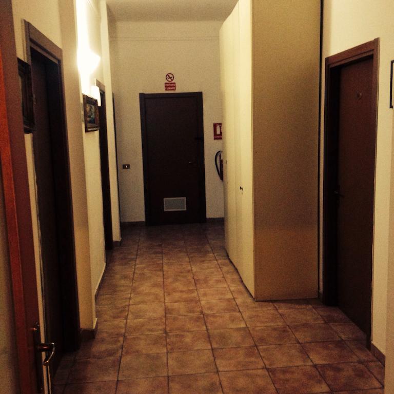 Hotel Medea Mediolan Zewnętrze zdjęcie