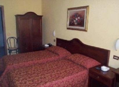 Hotel Medea Mediolan Zewnętrze zdjęcie